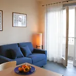 Cascina Nel Bosco Konukevi 3*