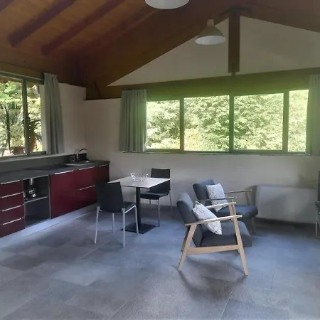 Cascina Nel Bosco 3* 카노비오