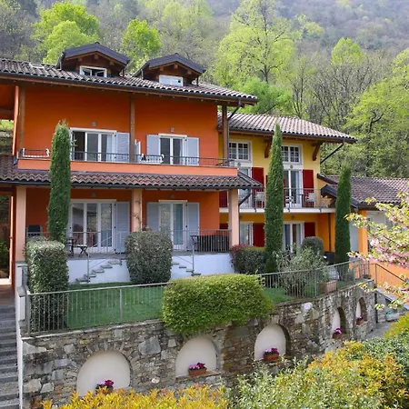 Cascina Nel Bosco Pensionat Cannobio