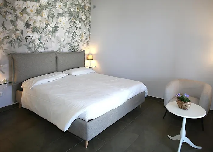 Cascina Nel Bosco Maison d'hôtes Cannobio